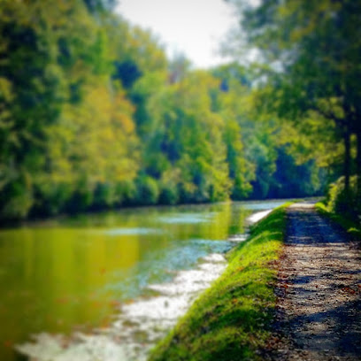 Central Canal Towpath