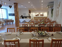 Atmosphère du Restaurant La Manade du Joncas à Saint-André-d'Olérargues - n°19