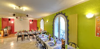Atmosphère du Restaurant les 5 terres à Villars - n°1