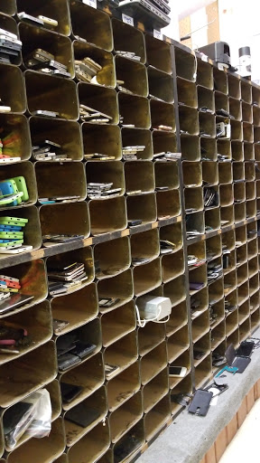 Cell Phone Store «CELL IT HERE», reviews and photos, 310 Main St, Bridgeport, OH 43912, USA