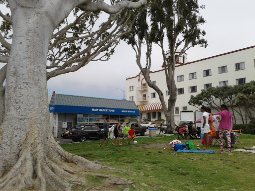 Toy Store «Main Beach Toys & Games», reviews and photos, 150 Laguna Ave, Laguna Beach, CA 92651, USA