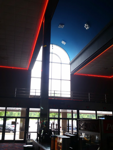 Movie Theater «Regal Cinemas Starlight 14 - Charlotte», reviews and photos, 11240 N Tryon St, Charlotte, NC 28262, USA