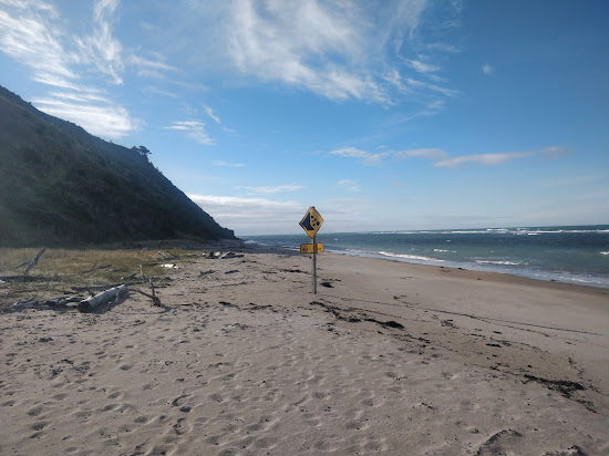 Pouawa Beach