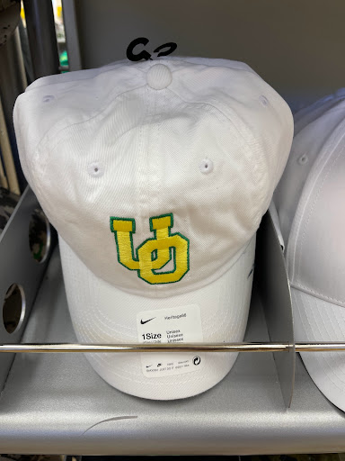 Book Store «The Duck Store - Campus», reviews and photos, 895 E 13th Ave, Eugene, OR 97401, USA