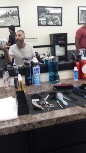 Barber Shop «VIP Barber Shop», reviews and photos, 2824 E Indian School Rd #13, Phoenix, AZ 85016, USA