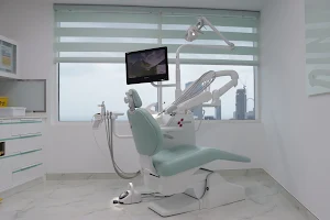 DentalZorg Dentistry Dutch Dental Clinic Dubai image