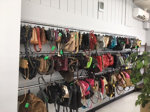 Thrift Store «City Thrift», reviews and photos, 1842 Wilma Rudolph Blvd, Clarksville, TN 37040, USA