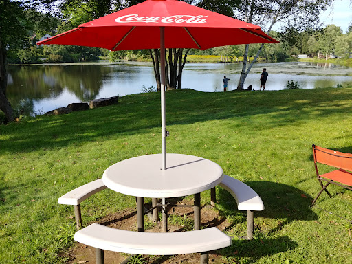 Convenience Store «Mill Pond Country Store», reviews and photos, 220 East St, Stafford Springs, CT 06076, USA