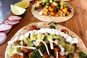 Silantro Lime Tacos (Truck) image