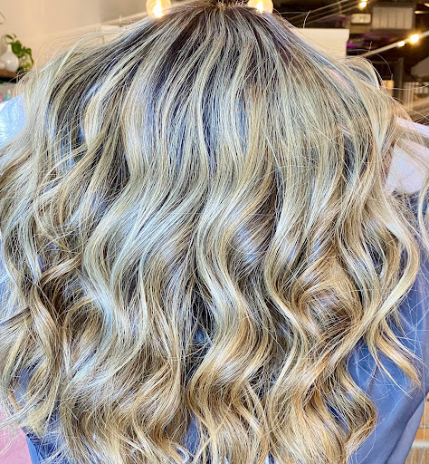 Beauty Salon «The Strand Salon and Spa», reviews and photos, 946 North Loop 1604 W #140, San Antonio, TX 78251, USA