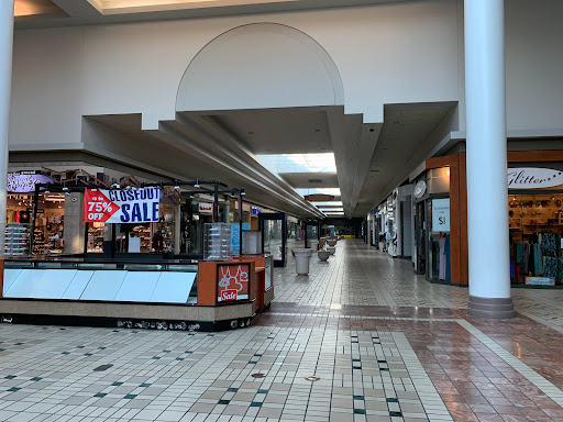 Shopping Mall «Eastland Mall», reviews and photos, 2740 Eastland 2 B, Columbus, OH 43232, USA