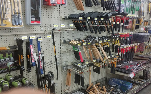 Tool Store «Northern Tool + Equipment», reviews and photos, 3906 W Hillsborough Ave, Tampa, FL 33614, USA
