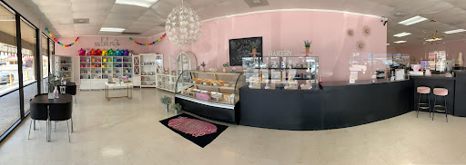 Bakery «The Exclusive Cake Shop», reviews and photos, 7015 Bandera Rd #14, San Antonio, TX 78238, USA