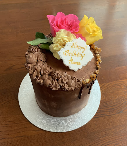 Reviews of Gio Bakes Cakes and Treats in London - Bakery