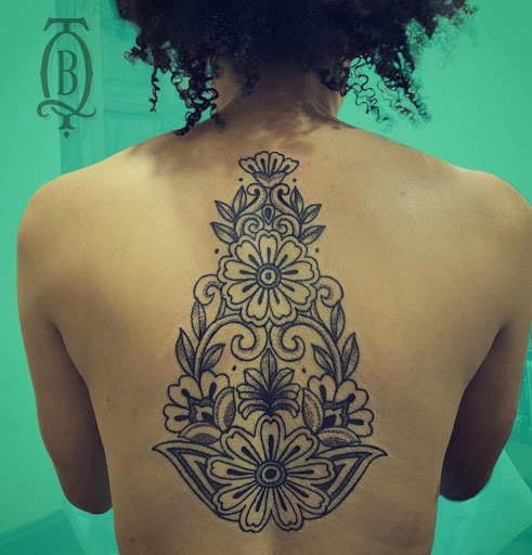 Explore deer head tattoo ideas, creative tattoo ideas in Marietta, available at The Queen Bee Tattoo and Piercing Parlour