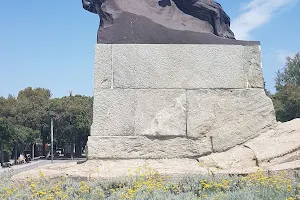 Garibaldi's Statue image