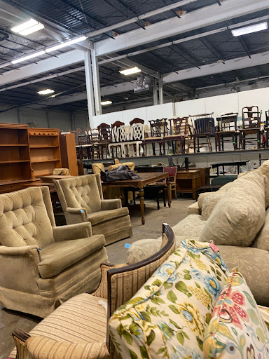 Thrift Store «Last Chance Thrift Store», reviews and photos, 2935 N Decatur Rd, Decatur, GA 30033, USA