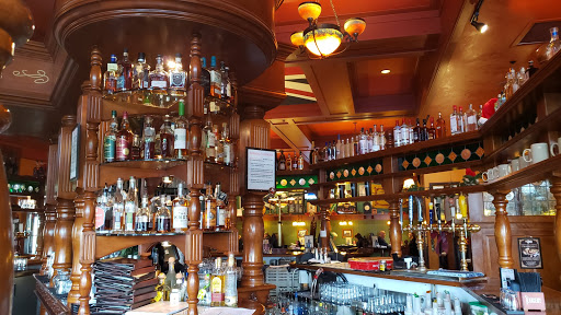 Shopping Mall «Crestview Hills Town Center», reviews and photos, 2791 Town Center Blvd, Crestview Hills, KY 41017, USA