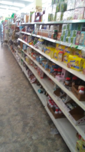 Dollar Store «Dollar Tree», reviews and photos, 7001 Cermak Rd, Berwyn, IL 60402, USA