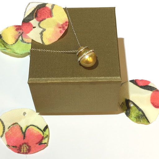 Jewelry Designer «Russ Hollander Master Goldsmith», reviews and photos, 154 Bedford St, Stamford, CT 06901, USA