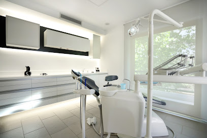 Μιχάλης Πάτρας - Patras Premium Dental Care
