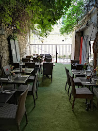 Atmosphère du Restaurant La Cour De Caro Avignon - n°18