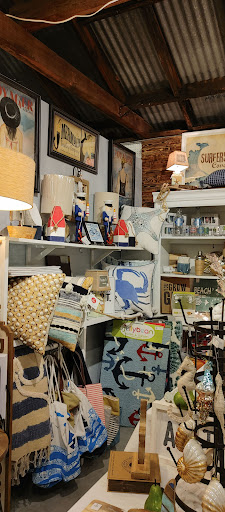 Shopping Mall «West End Garage, Cape May», reviews and photos, 484 W Perry St, Cape May, NJ 08204, USA