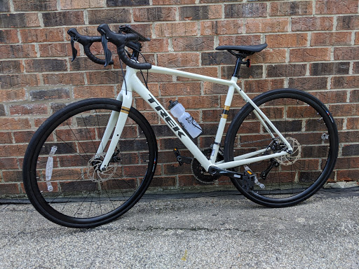 Bicycle Store «Village CycleSport», reviews and photos, 1326 N Rand Rd, Arlington Heights, IL 60004, USA