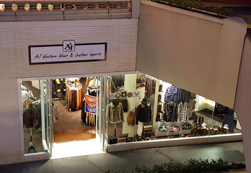 Shopping Mall «Westfield Horton Plaza», reviews and photos, 324 Horton Plaza, San Diego, CA 92101, USA