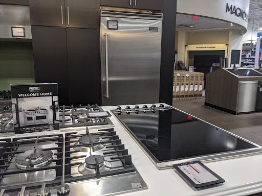 Electronics Store «Best Buy», reviews and photos, 8251 Gateway Overlook Dr, Elkridge, MD 21075, USA