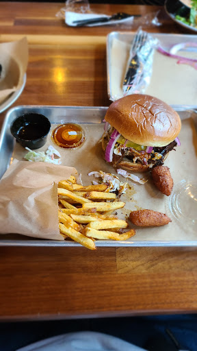 Barbecue Restaurant «Q-BBQ», reviews and photos, 124 N Marion St, Oak Park, IL 60301, USA