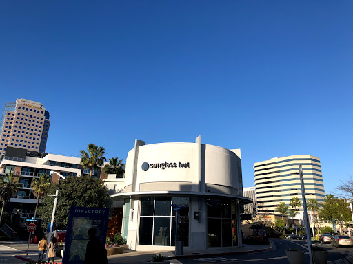 Shopping mall Long Beach
