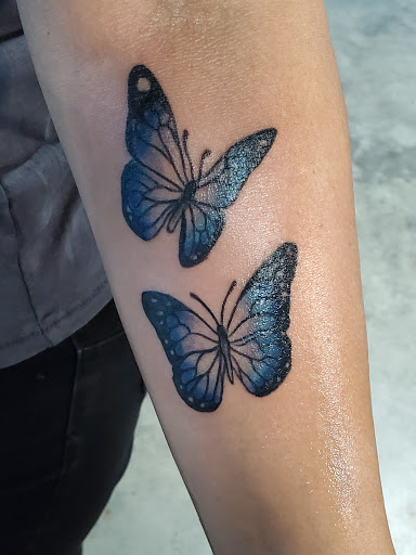 Tattoo Shop «Sideshow Tattoo Company», reviews and photos, 700 SW 4th Pl, Renton, WA 98057, USA