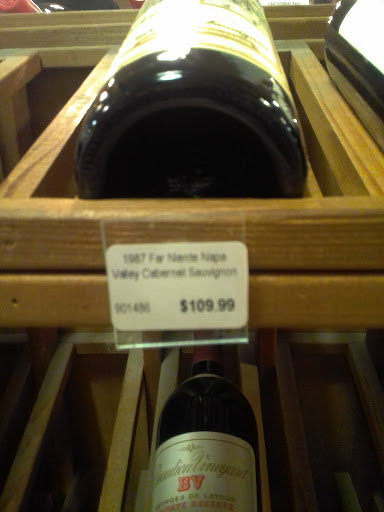Wine Store «K&L Wine Merchants», reviews and photos, 3005 El Camino Real, Redwood City, CA 94061, USA