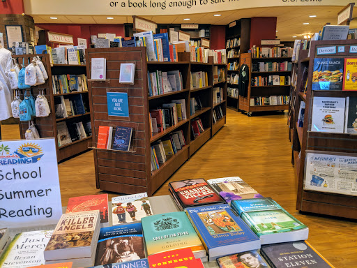 Book Store «Quail Ridge Books», reviews and photos, 4209-100 Lassiter Mill Rd, Raleigh, NC 27609, USA