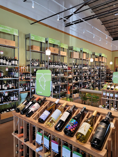 Wine Store «House Wine», reviews and photos, 644 High St, Columbus, OH 43085, USA