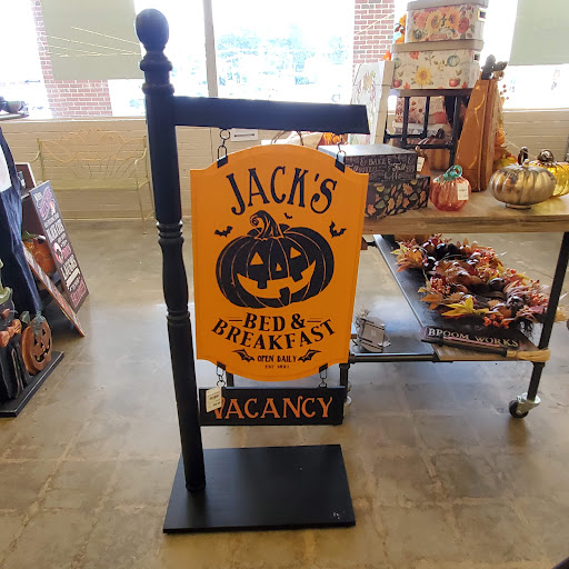 Home Goods Store «Tuesday Morning», reviews and photos, 237 Battlefield Blvd S, Chesapeake, VA 23322, USA