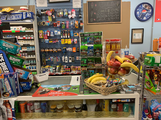 Convenience Store «The Market at Harbour Place», reviews and photos, 401 Channelside Walk Way, Tampa, FL 33602, USA