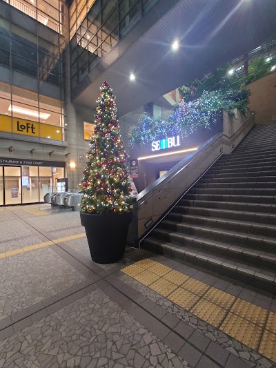 東戸塚オーロラシティ
