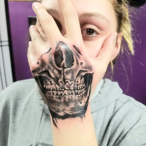 Tattoo Shop «Dermawerx Tattoo», reviews and photos, 9853 Silverdale Way NW STE 107, Silverdale, WA 98383, USA