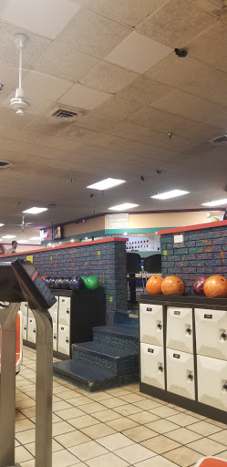 Bowling Alley «Obx Bowling», reviews and photos, 200 W Satterfield Landing Rd, Kill Devil Hills, NC 27948, USA