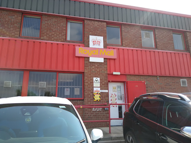 Reviews of Royal Mail, Harehills Delivery Office in Leeds - Post office