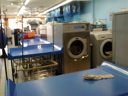 Laundry Service «English Cleaners», reviews and photos, 791 FL-50, Clermont, FL 34711, USA