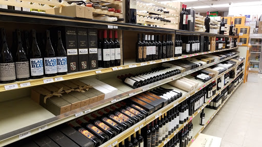 Liquor Store «Bourbon Scotch & Beer», reviews and photos, 1721 Madison Ave, Lakewood, NJ 08701, USA