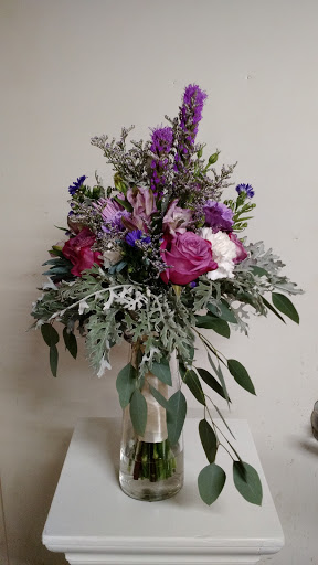 Florist «Milwaukie Floral and Garden», reviews and photos, 3306 SE Lake Rd, Milwaukie, OR 97222, USA