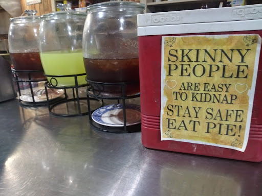 Restaurant «Old Delina Country Store», reviews and photos, 4397 John Barnes Rd, Cornersville, TN 37047, USA