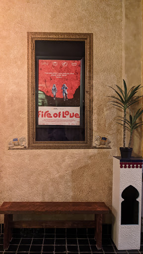 Movie Theater «Landmark Oriental Theatre», reviews and photos, 2230 N Farwell Ave, Milwaukee, WI 53202, USA