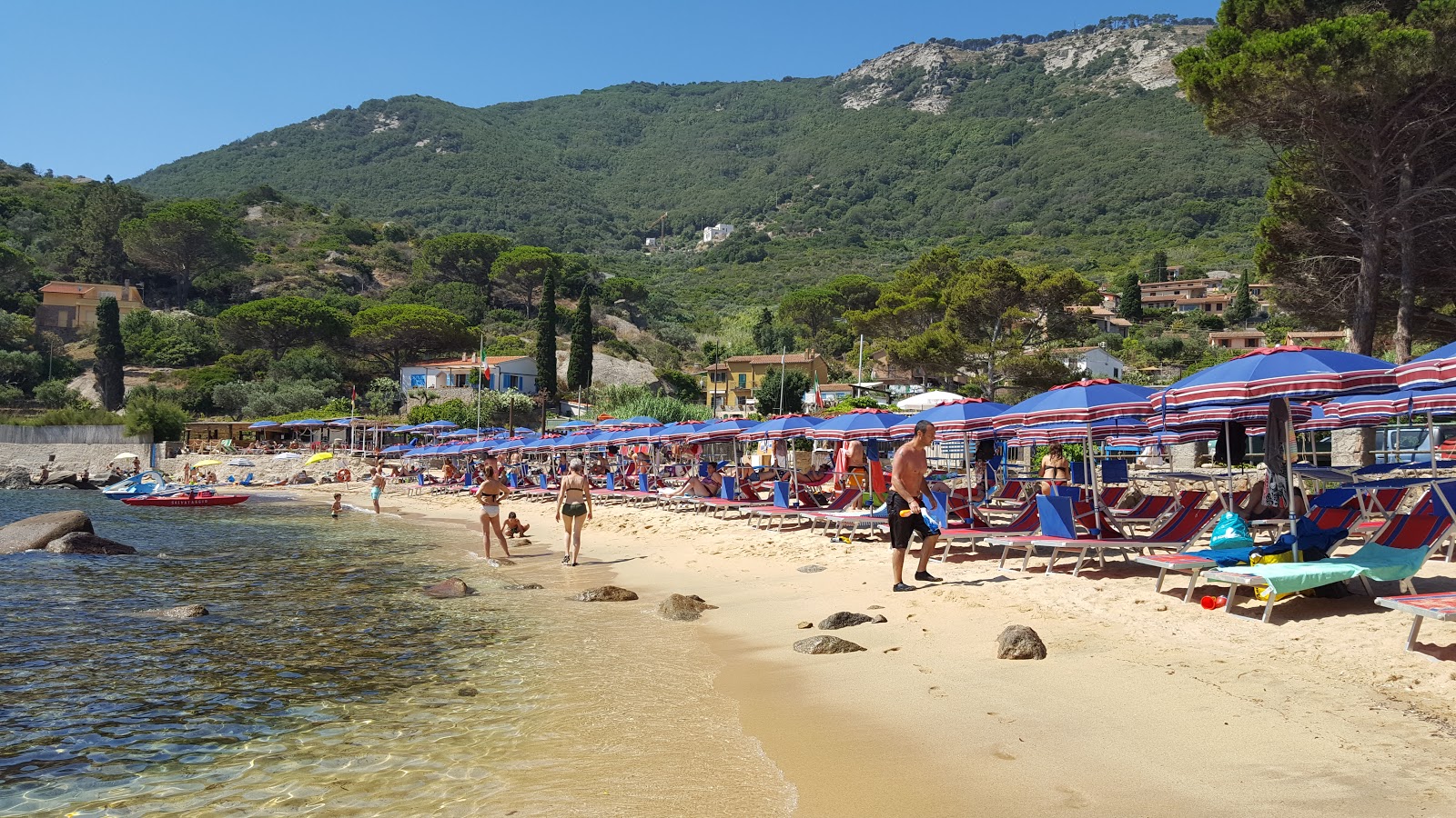 Arenella Plajı'in fotoğrafı plaj tatil beldesi alanı