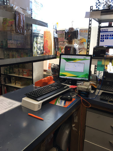 Grocery Store «Carniceria La Preferida - Market - Beer - Butcher - Fruit/Vegetable Market - Phone Cards», reviews and photos, 5951 Boymel Dr, Fairfield, OH 45014, USA