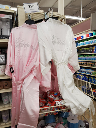 Home Goods Store «Christmas Tree Shops», reviews and photos, 130 E Altamonte Dr #1300, Altamonte Springs, FL 32701, USA